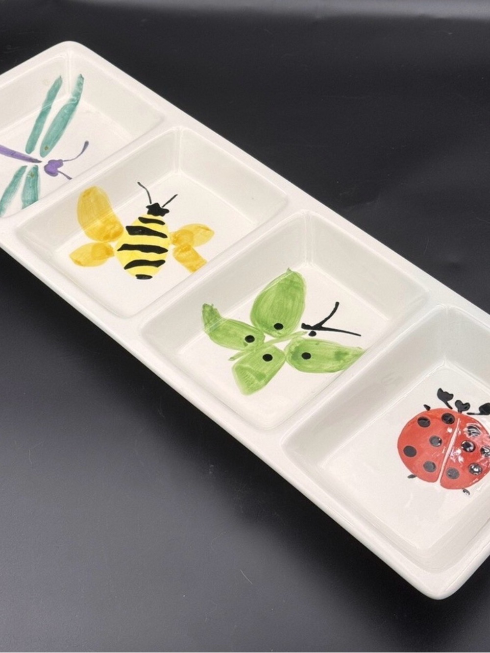 At Home International Trish Richman Hug Bug Ceramic 4-Compartment Tray